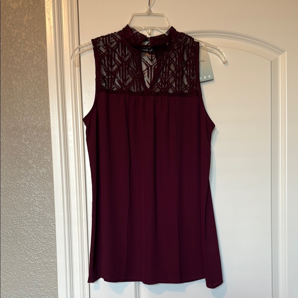 Lily White Burgundy Sleeveless Lace Blouse